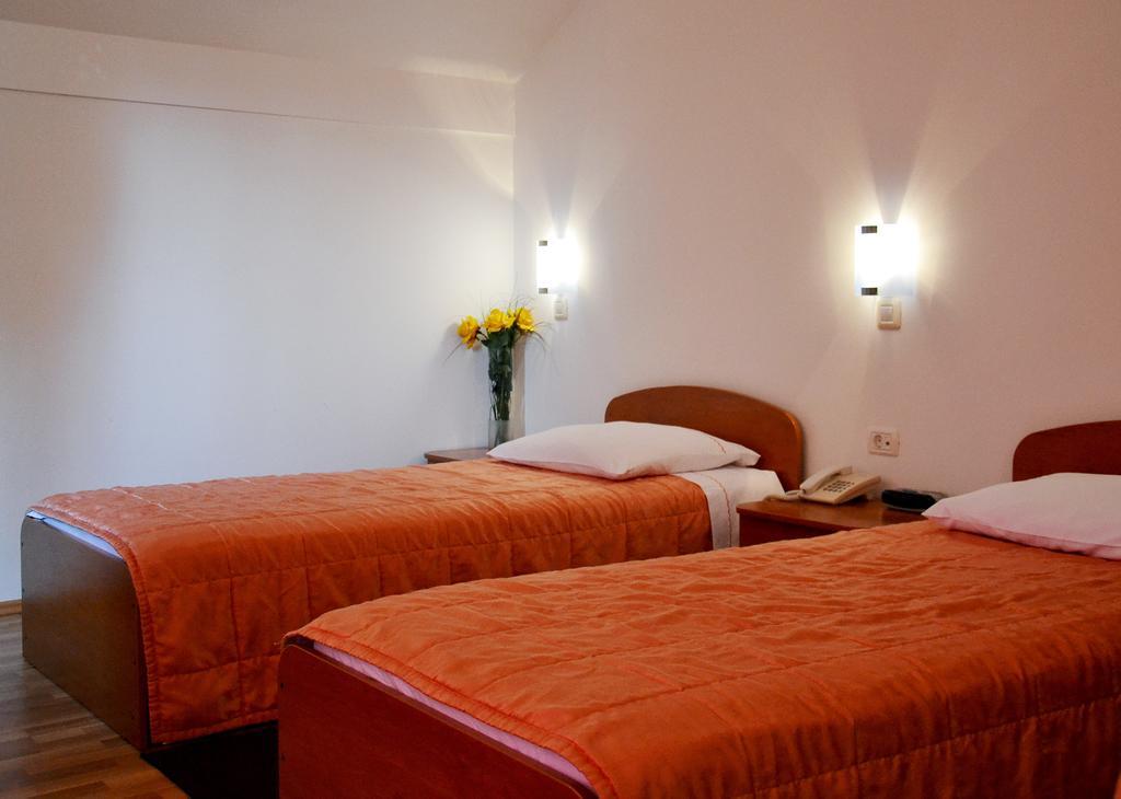 Guesthouse Bajc Vrhnika Room photo